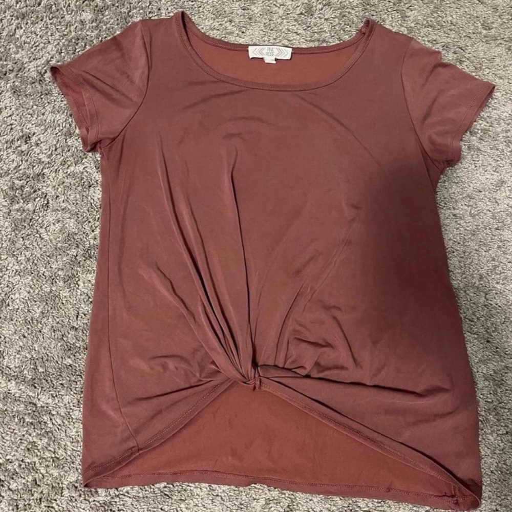 Pink Rose Short Sleeve Knot Front Tee - Rust